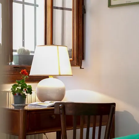 Roommo Viuzzo Delle Canne Apartment Florence